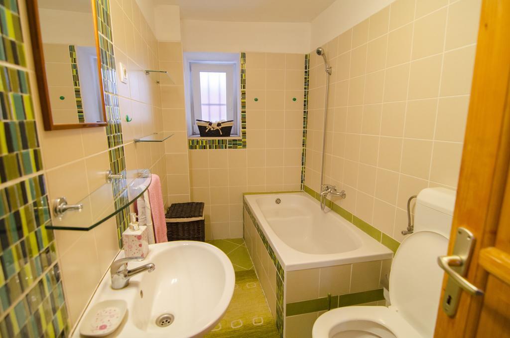 Villa Angie Old Town With Jacuzzi Split Bagian luar foto
